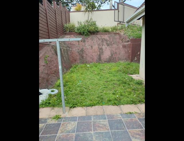 3 BEDROOM SIMPLEX FOR SALE IN ESCOMBE
